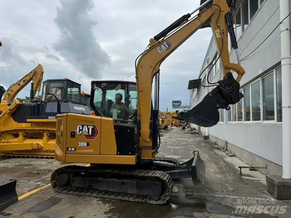 CAT 306 Pelle sur chenilles