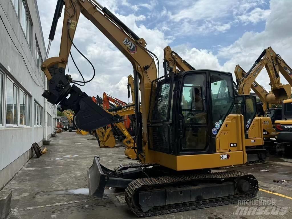 CAT 306 Pelle sur chenilles