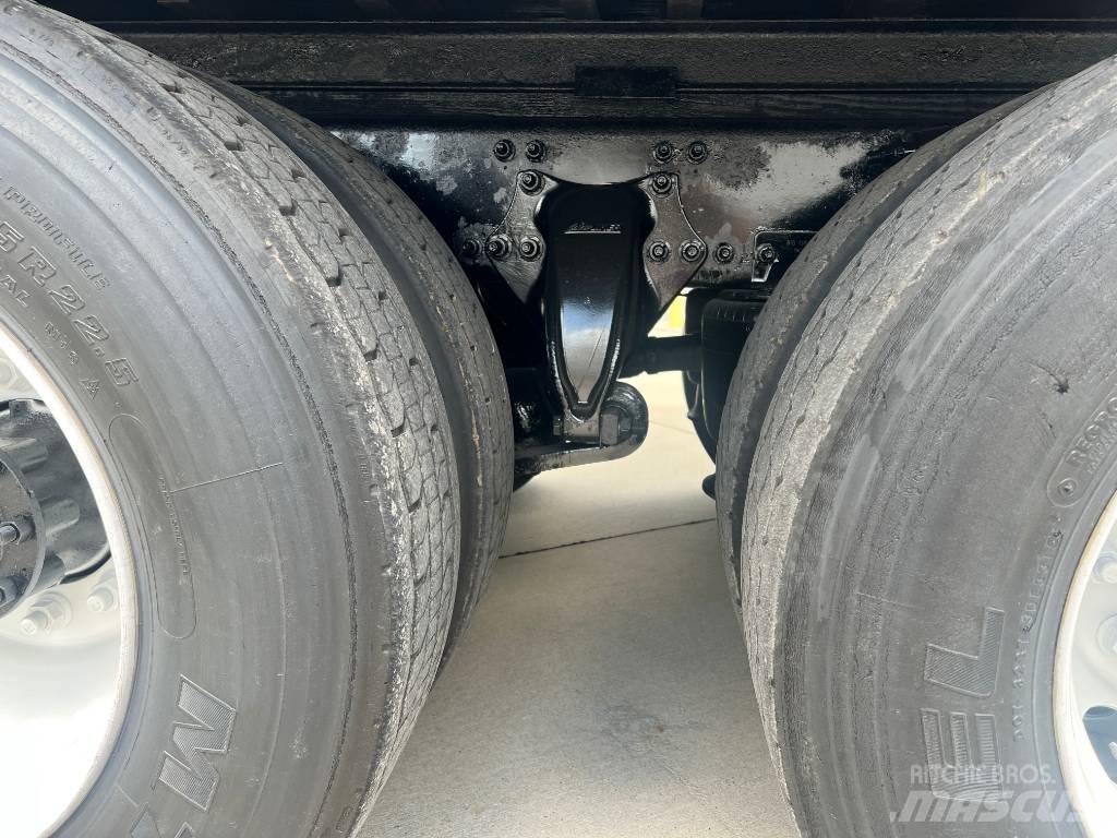 Freightliner M 106 Camion Fourgon