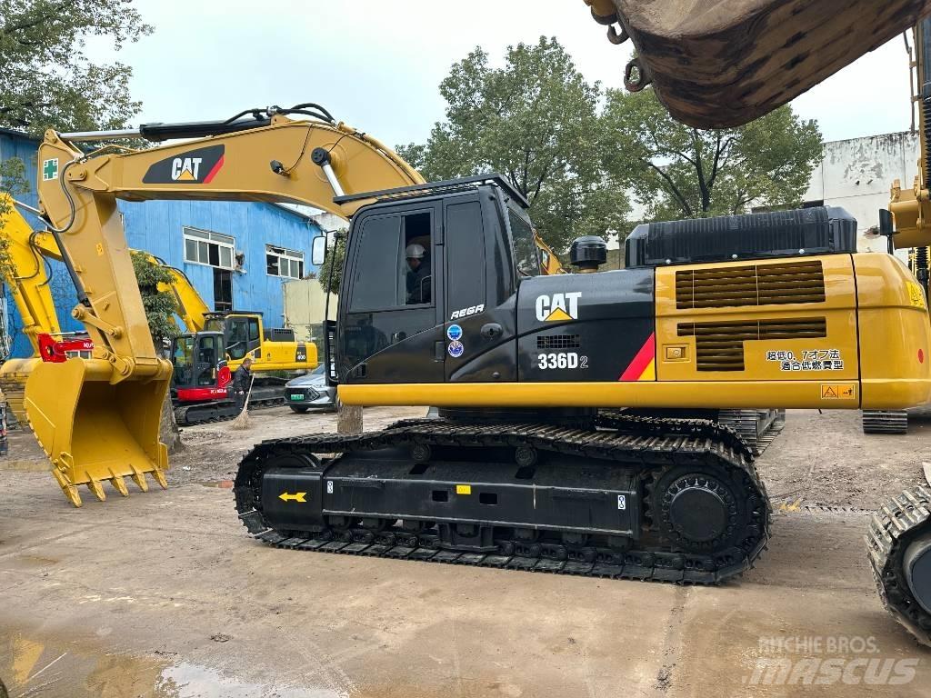 CAT 336 D2 Pelle sur chenilles