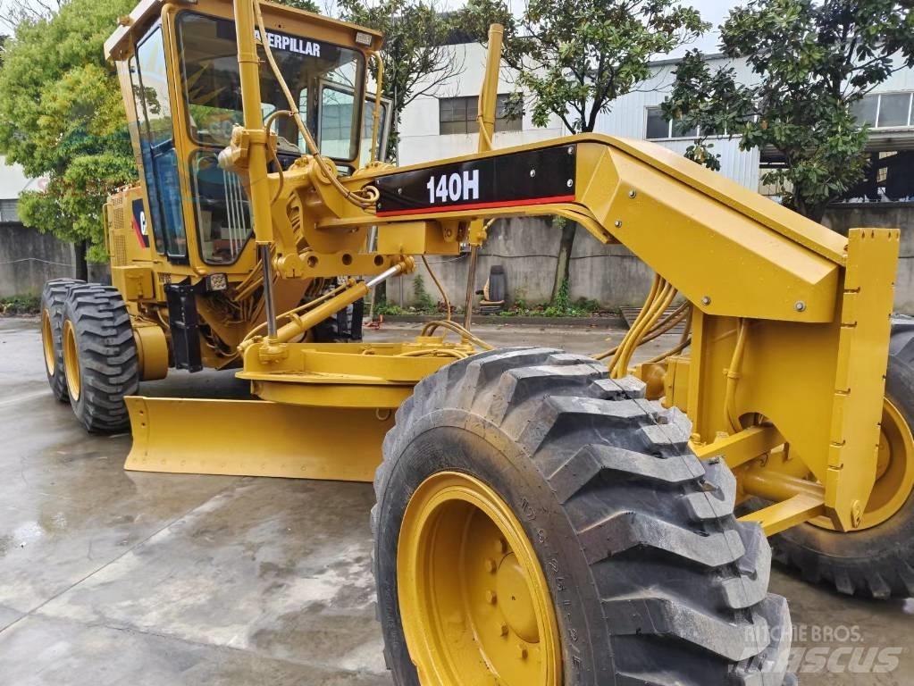 CAT 140 H Niveleuse
