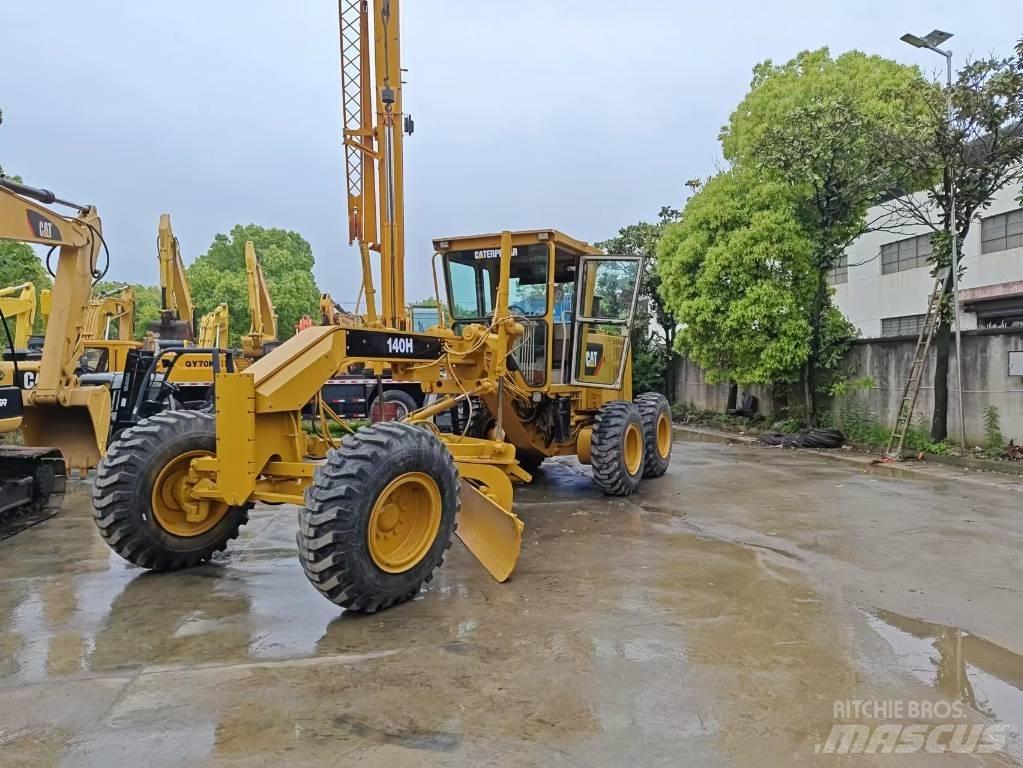 CAT 140 H Niveleuse