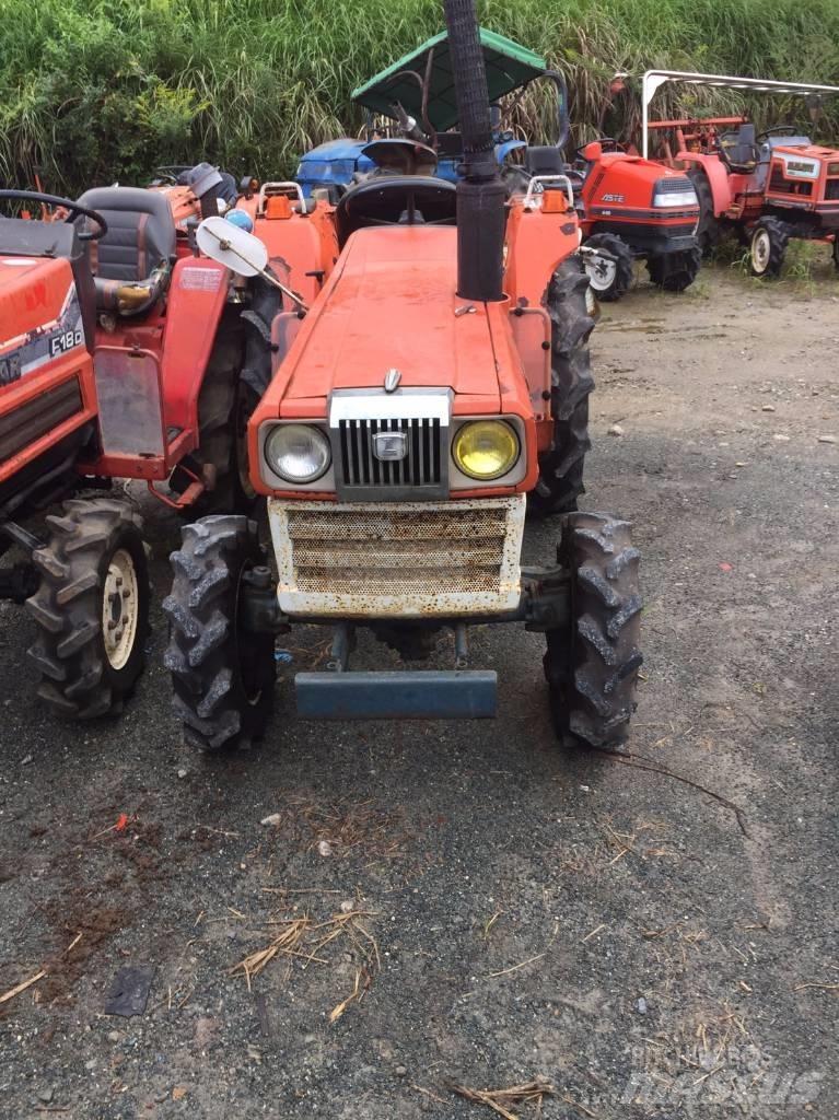 Kubota L2202DT Tracteur