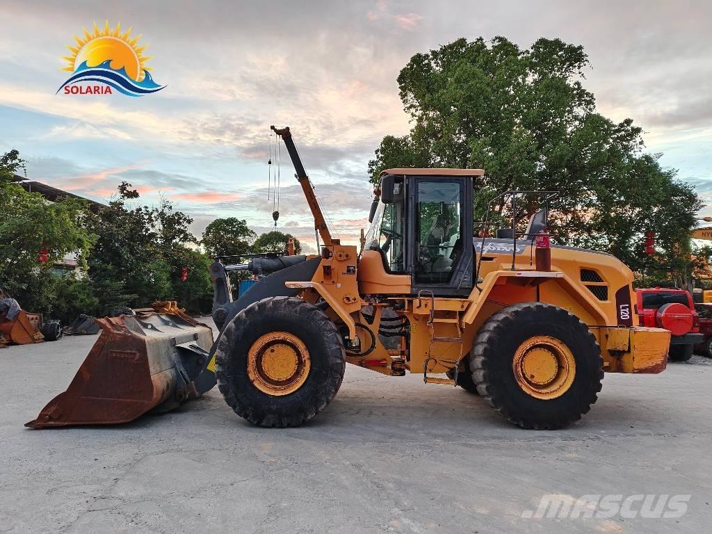 Volvo L 120 Chargeuse sur pneus