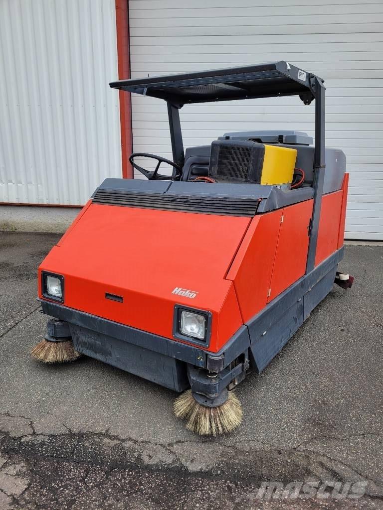 Hako 1500 B Balayeuses combinées