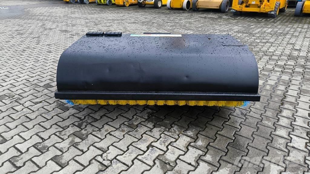 Bobcat Sweeper 72 Balayeuse / Autolaveuse