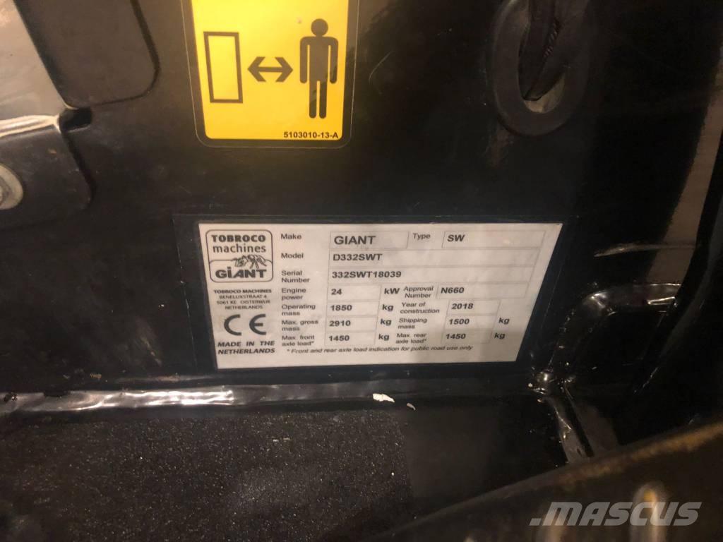 GiANT D 332 SWT Chargeuse multifonction