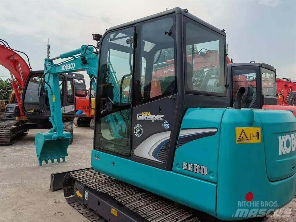 Kobelco SK 60 Pelle sur chenilles