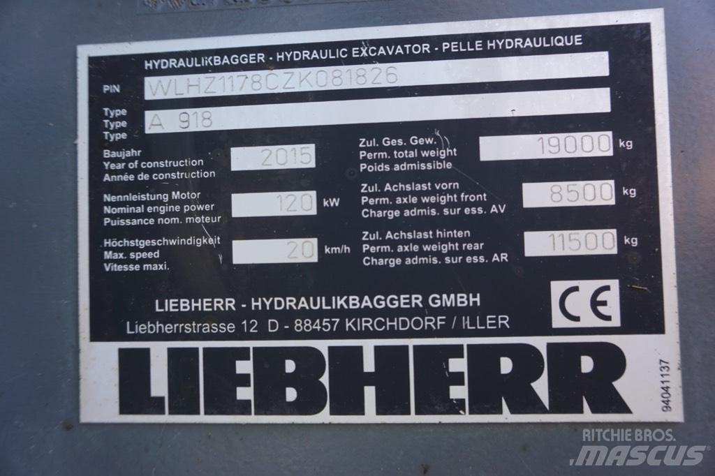 Liebherr A 918 Pelle sur pneus