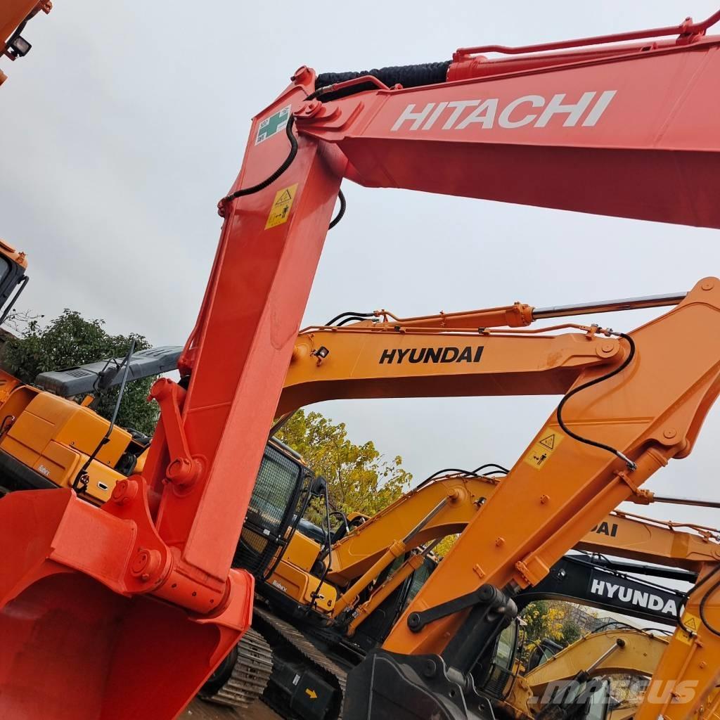 Hitachi Zaxis 200 -3G Pelle sur chenilles