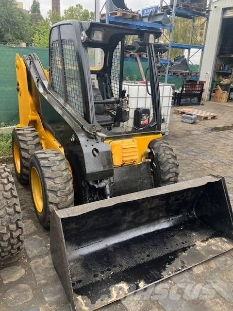 JCB 170 Chargeuse compacte