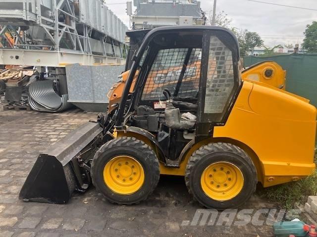 JCB 170 Chargeuse compacte