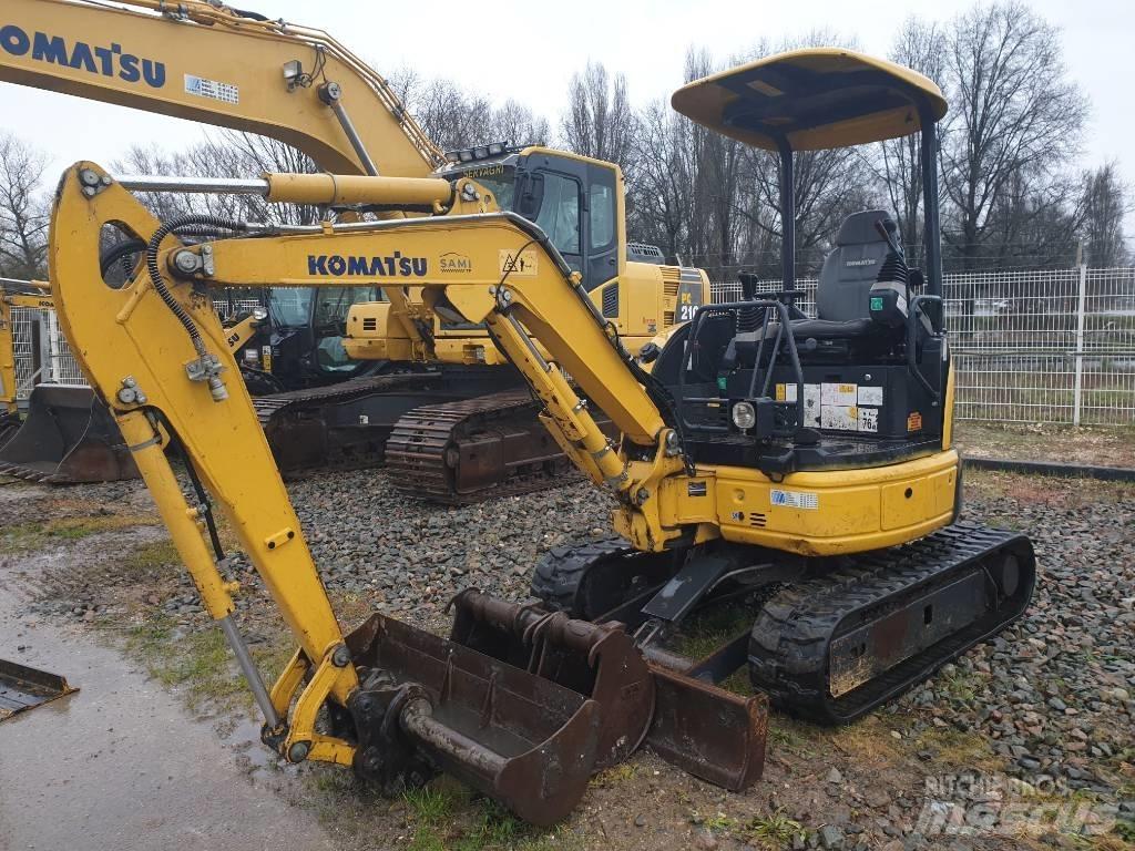 Komatsu PC26MR-3 Mini pelle < 7t