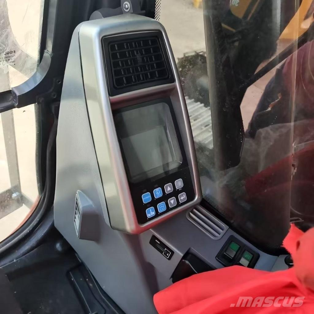 Doosan DX 300 LC Pelle sur chenilles
