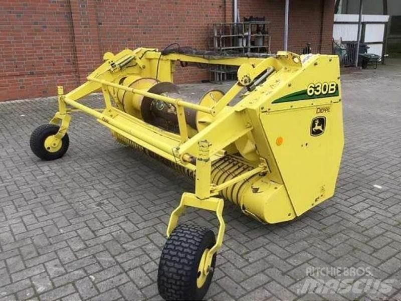 John Deere 630 B Accessoires moissonneuse batteuse