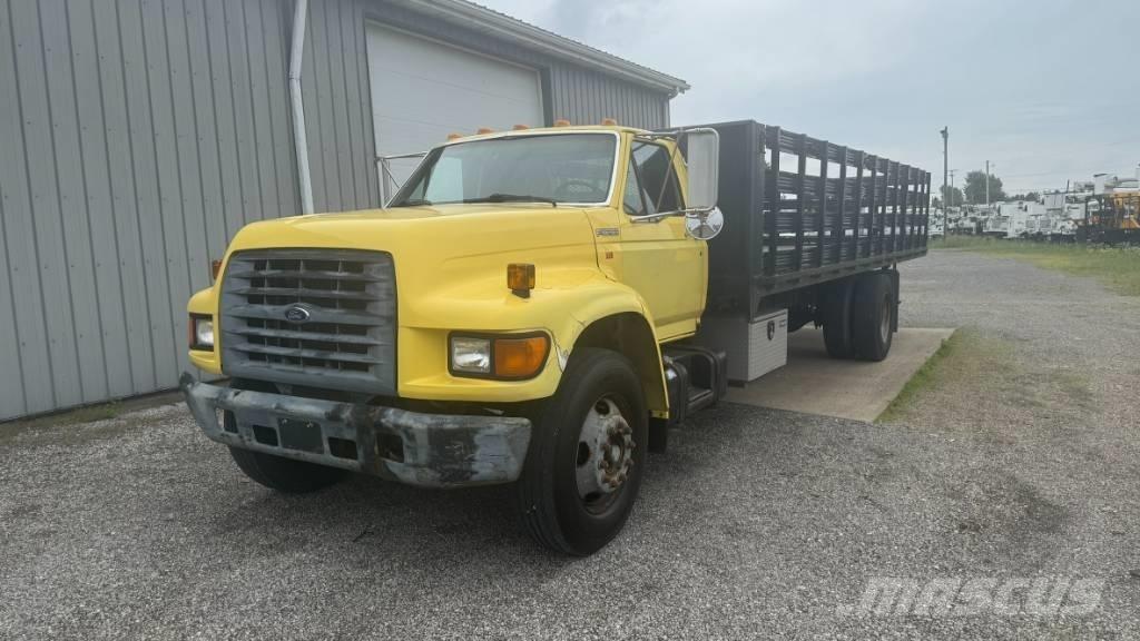 Ford F 700 Camion plateau