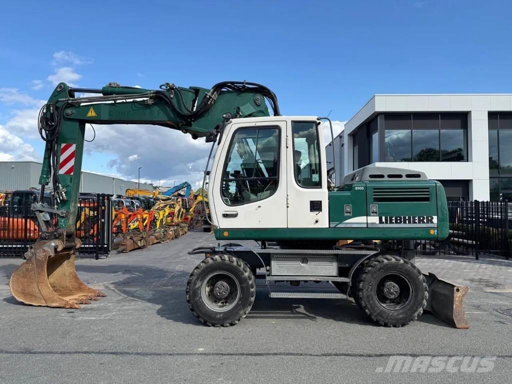 Liebherr A900C | A/C Pelle sur pneus
