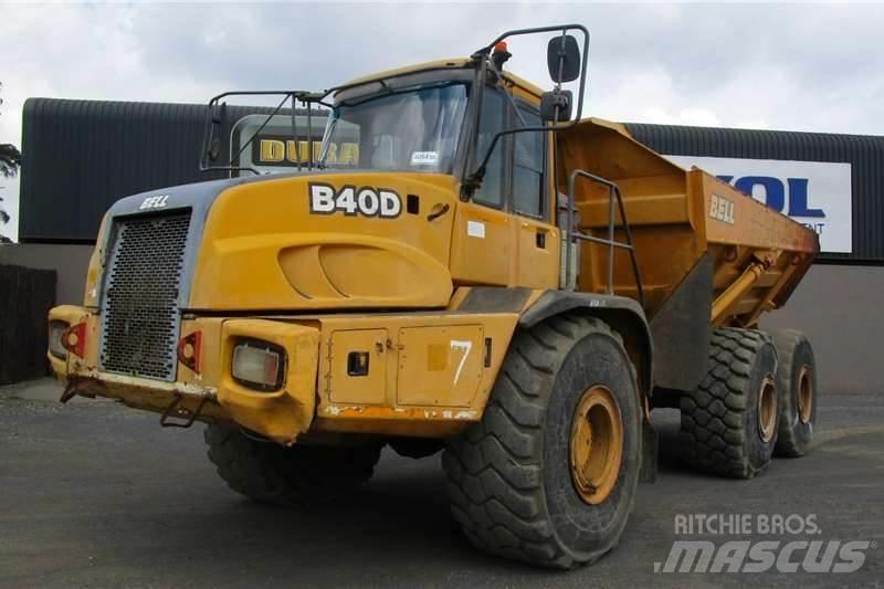 Bell B40D 6X6 Tombereau articulé