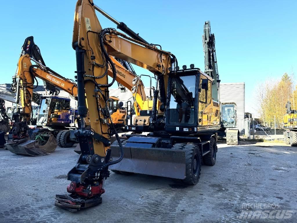 Hyundai HW180 Pelle sur pneus