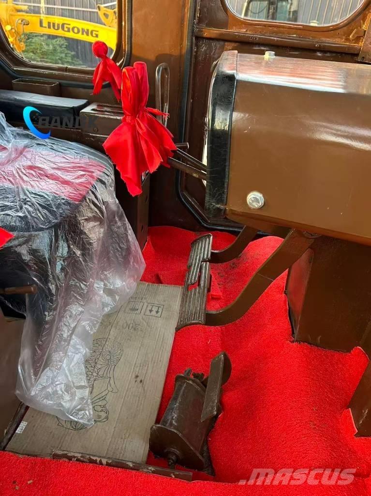 CAT D 8 K Bouteurs sur chenilles