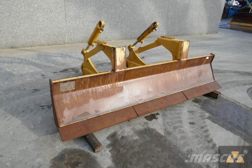 CAT Skidder blade Lame