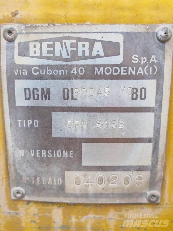 Benfra 515B Chargeuse sur pneus