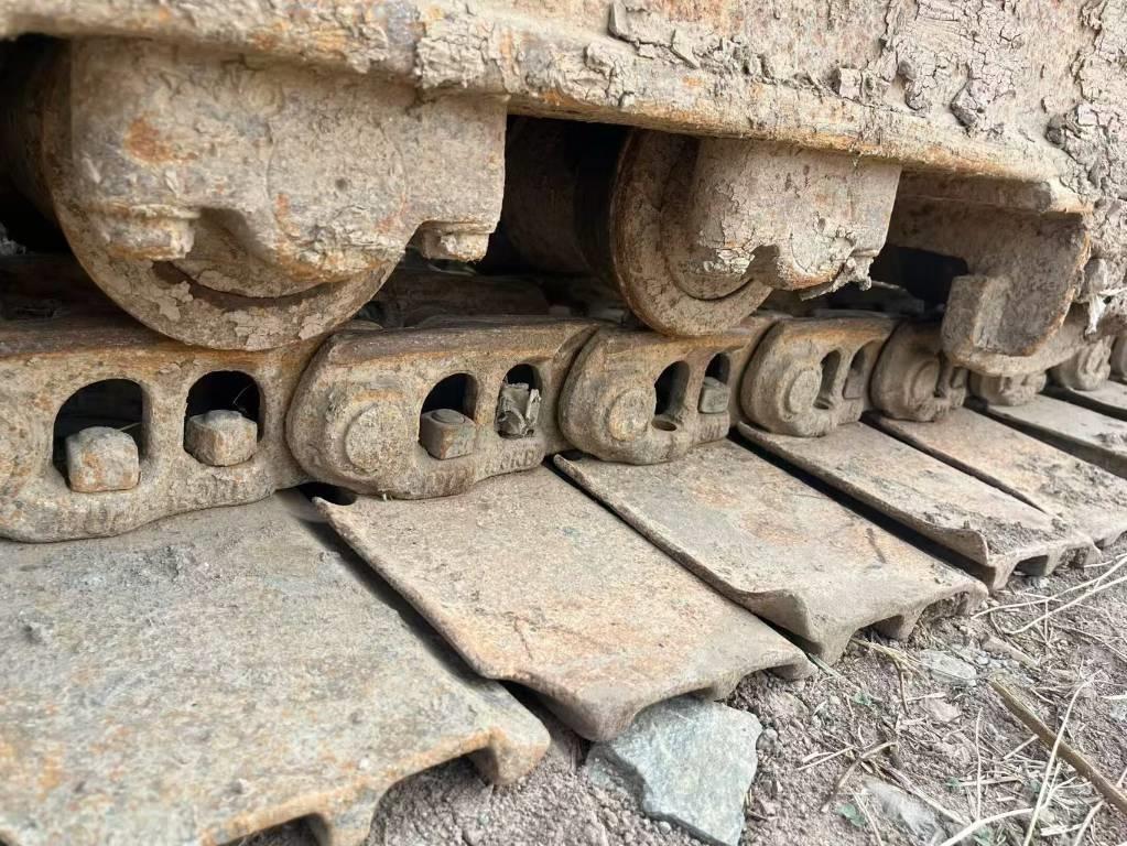 Hyundai Robex 215-7 Pelle sur chenilles