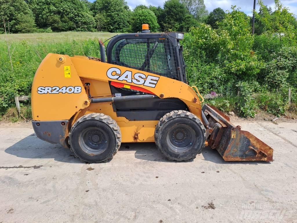 CASE SR 240 B Chargeuse compacte