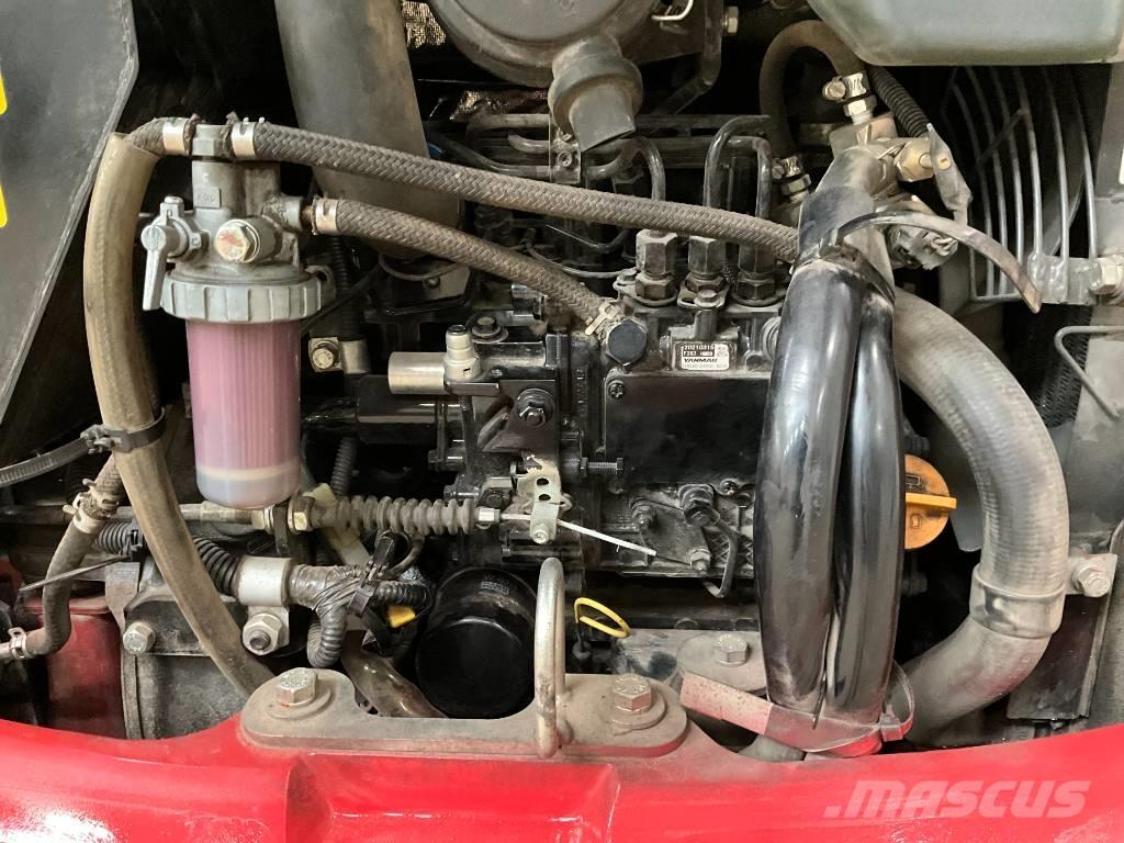 Takeuchi TB 216 Mini pelle < 7t