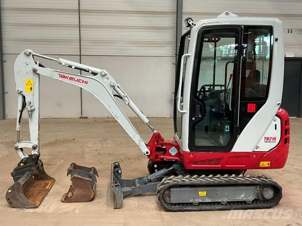 Takeuchi TB 216 Mini pelle < 7t