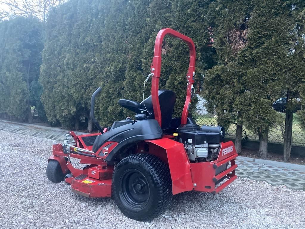 Ferris ISX 800 Tondeuses à rayon de braquage zéro