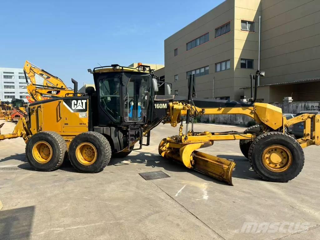 CAT 160 M Niveleuse