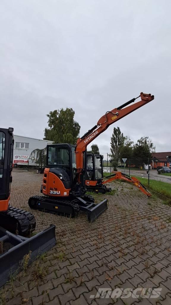 Hitachi ZX33U Pelle sur chenilles