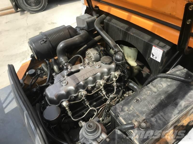 TCM FD 30 Chariots diesel