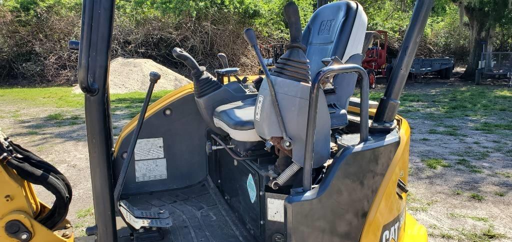 CAT 303 E CR Mini pelle < 7t