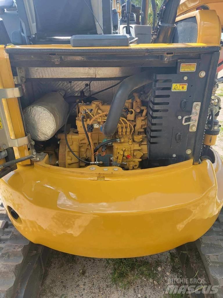 CAT 303 E CR Mini pelle < 7t