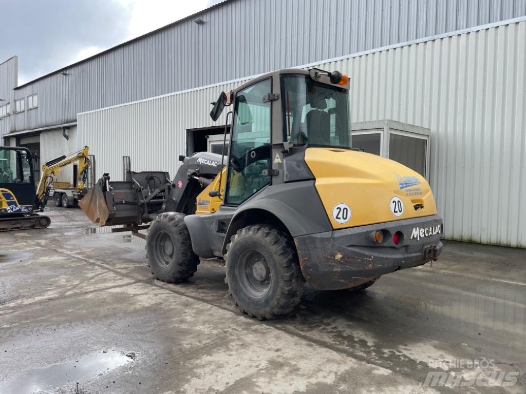 Mecalac AS900 Chargeuse sur pneus