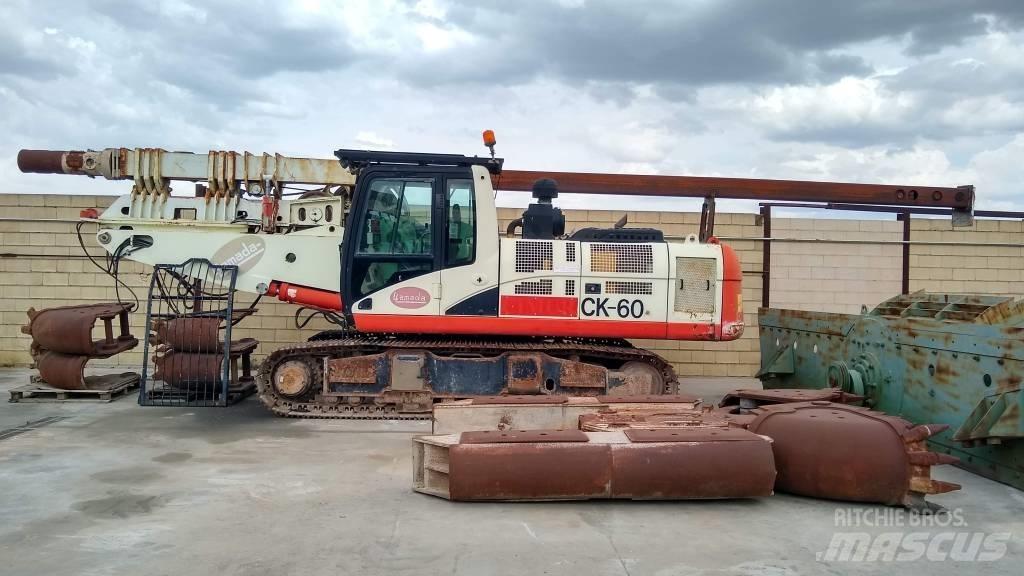 CAT 330C Pelle sur chenilles