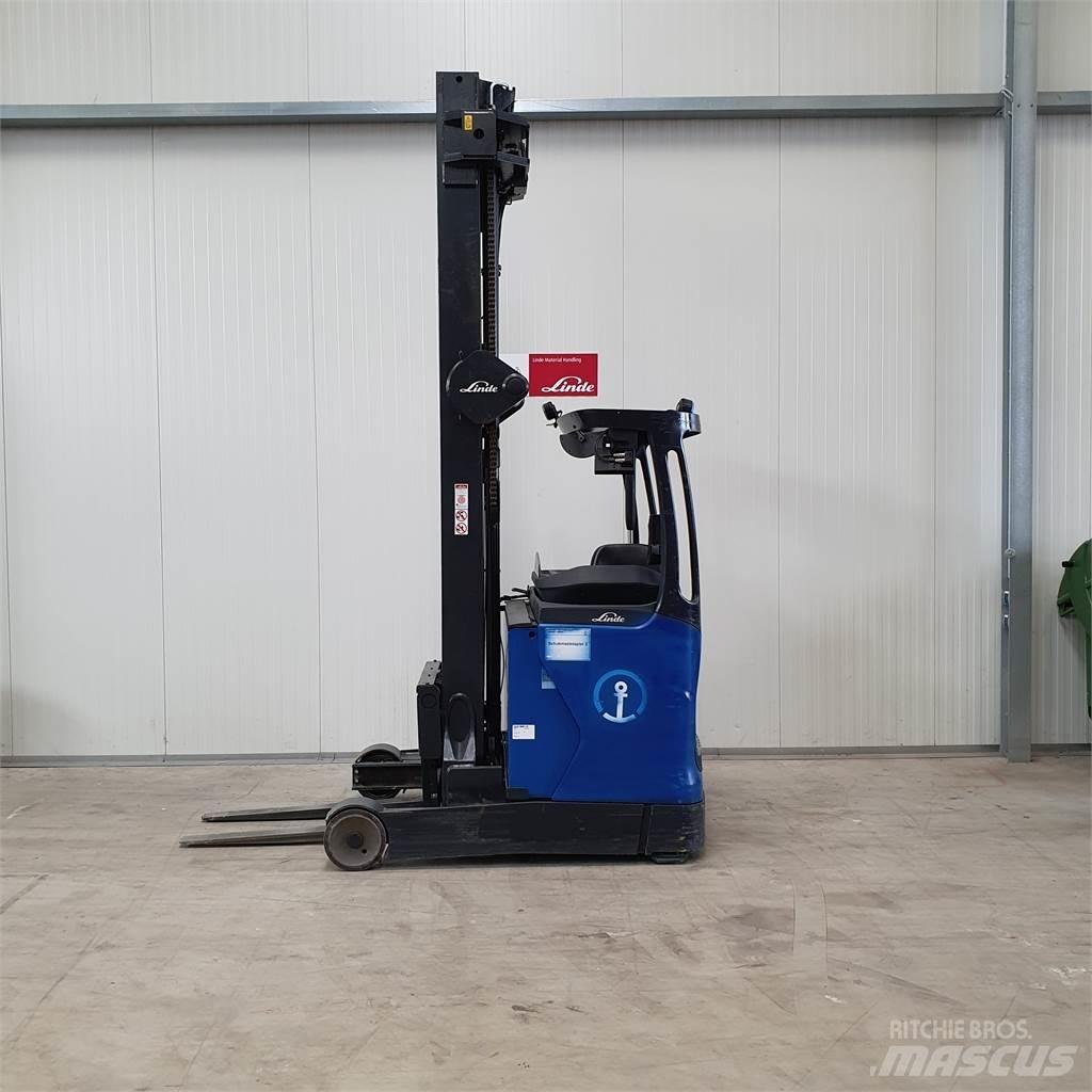 Linde R16HD Chariot à mât rétractable