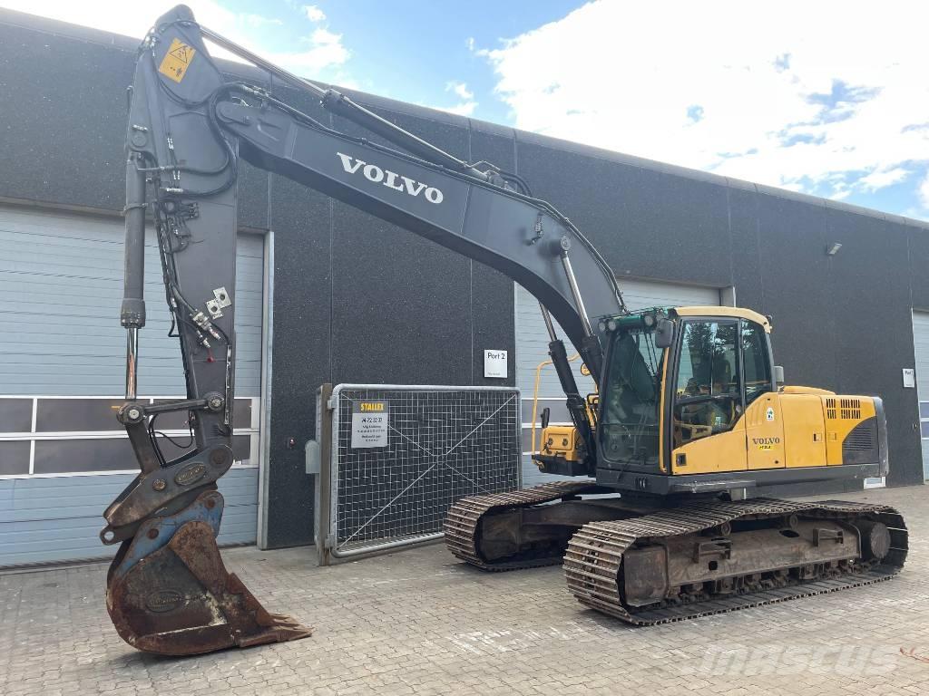 Volvo EC210CL Pelle sur chenilles