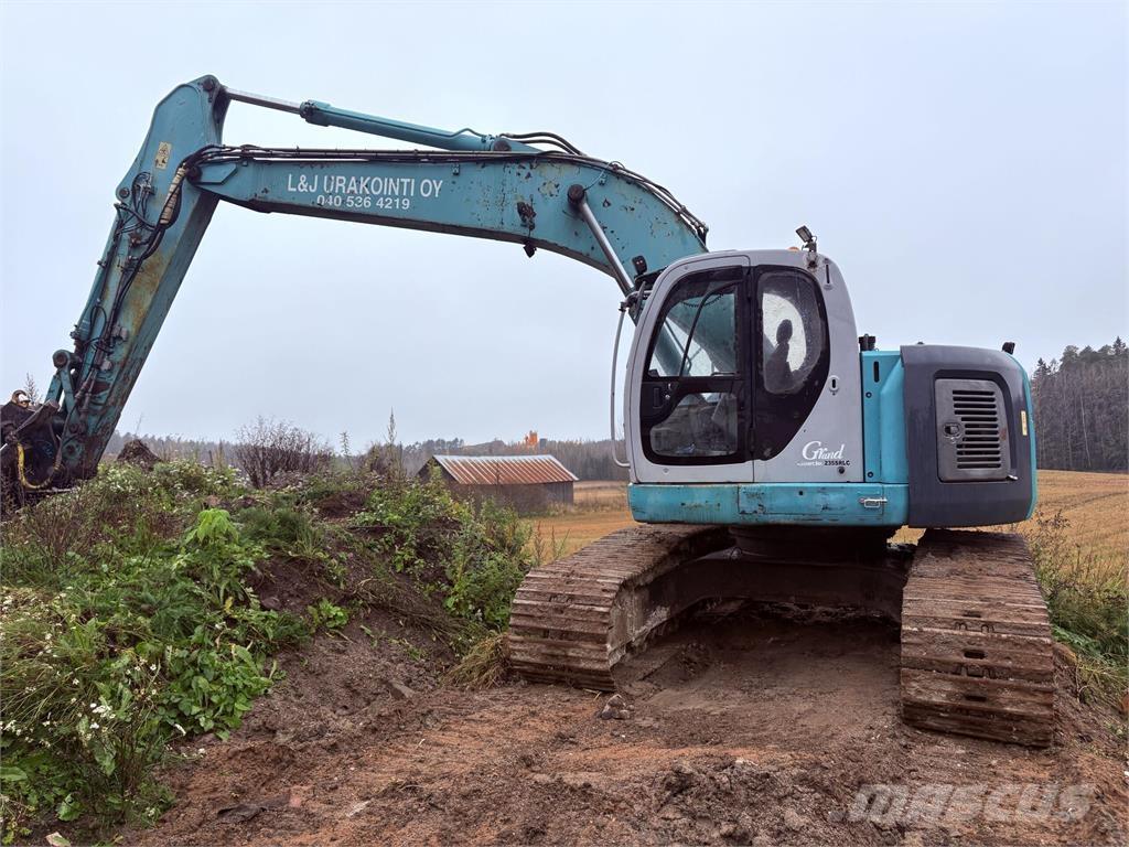 Kobelco SK235SR Pelle sur chenilles