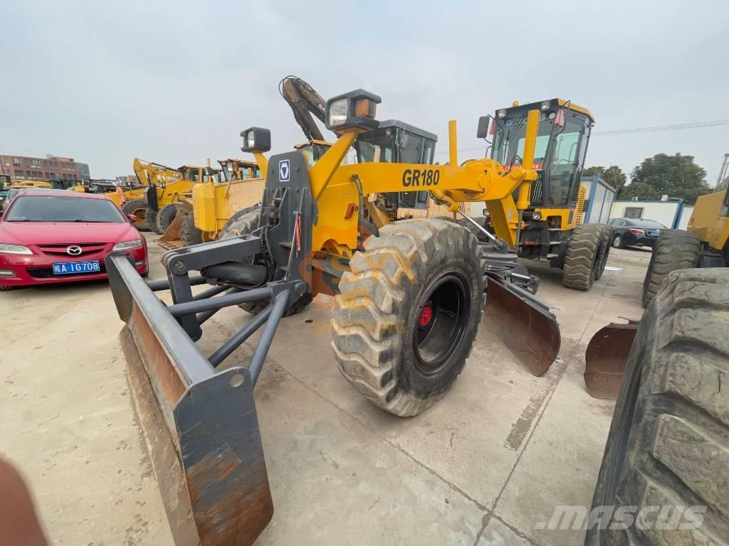 XCMG GR 180 Niveleuse