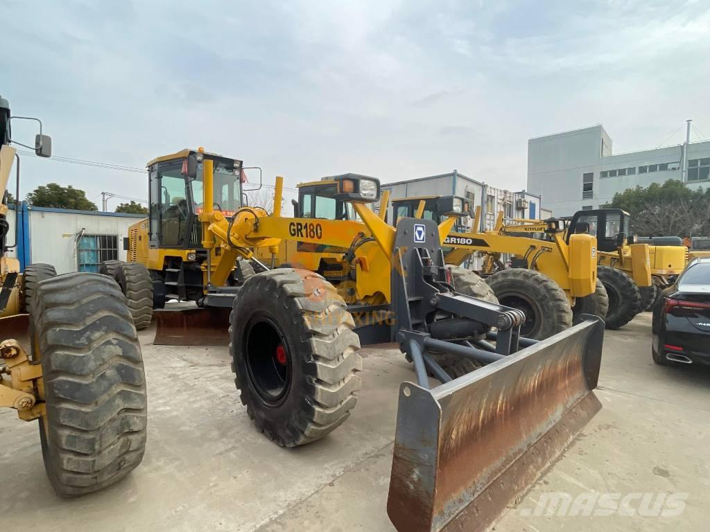XCMG GR 180 Niveleuse