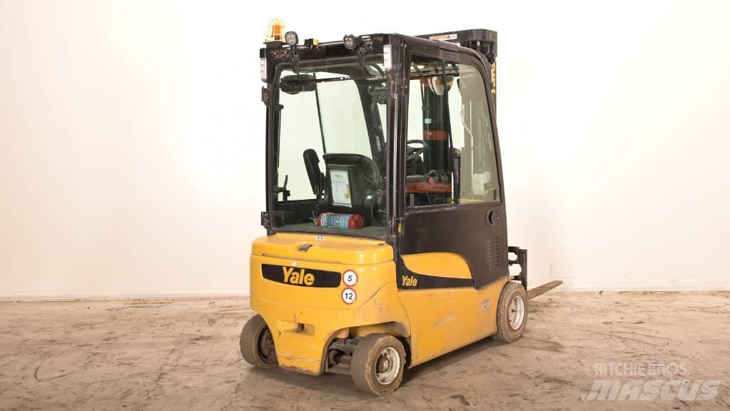 Yale ERP 20 VF Chariots élévateurs électriques