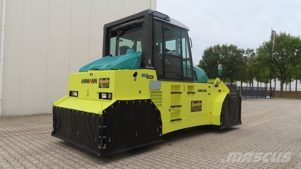 Ammann ART 240 Rouleaux à pneumatiques