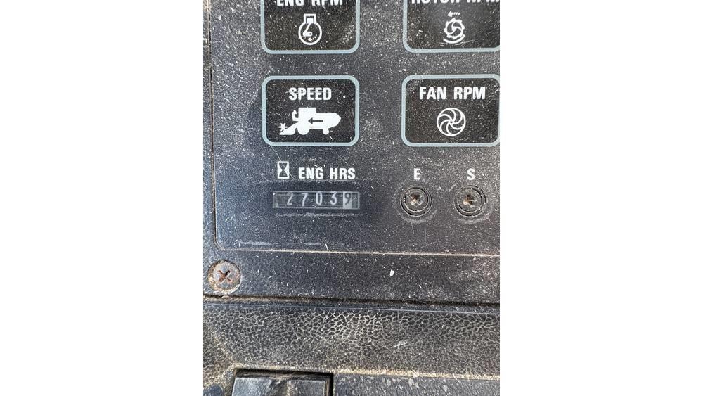 Case IH 1680 Moissonneuse batteuse