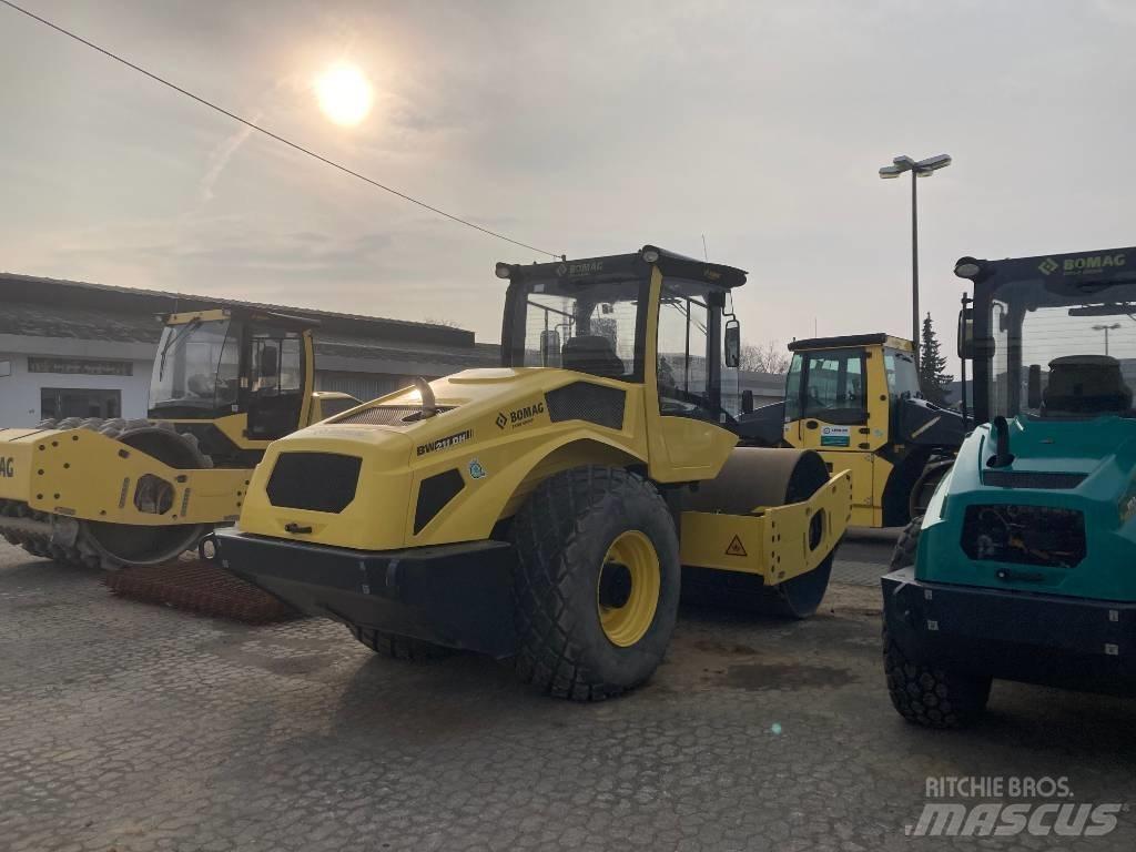 Bomag BW 211 DH-5 Rouleaux monocylindre