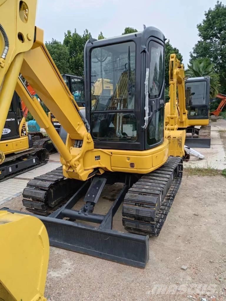 Komatsu PC 30 Mini pelle < 7t