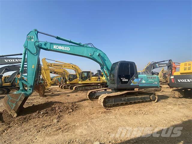 Kobelco SK250-8 Pelle sur chenilles