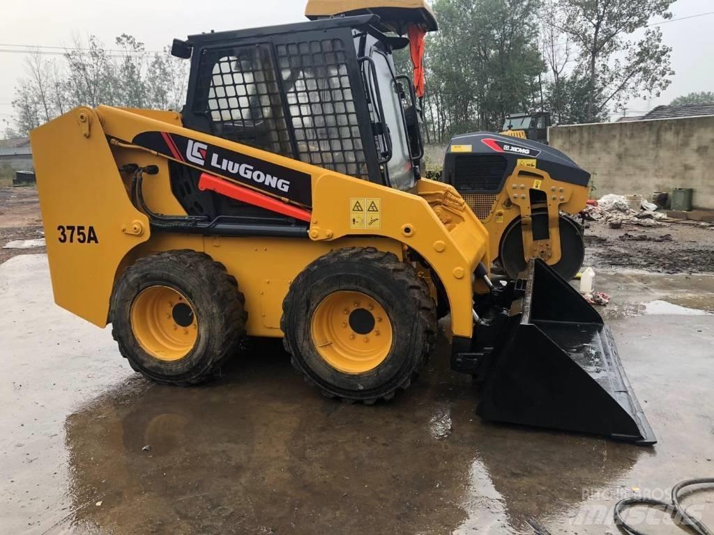 LiuGong 375 B Chargeuse compacte